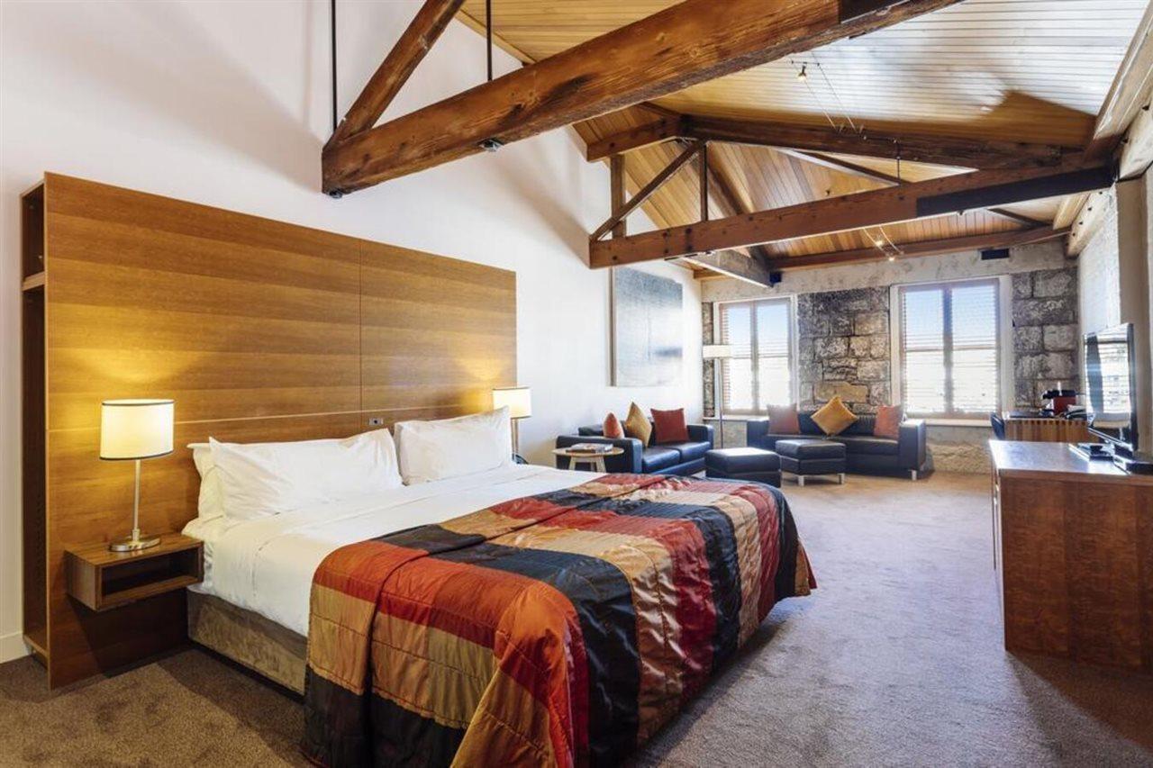 亨利琼斯艺术酒店 霍巴特 外观 照片 A room at the hotel
