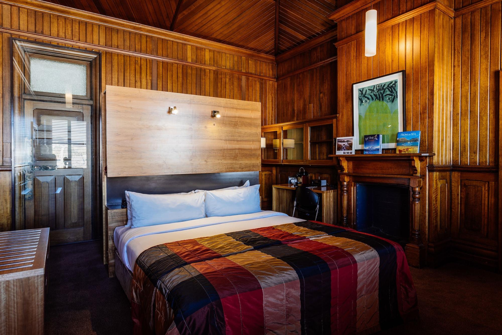亨利琼斯艺术酒店 霍巴特 外观 照片 A room at the hotel